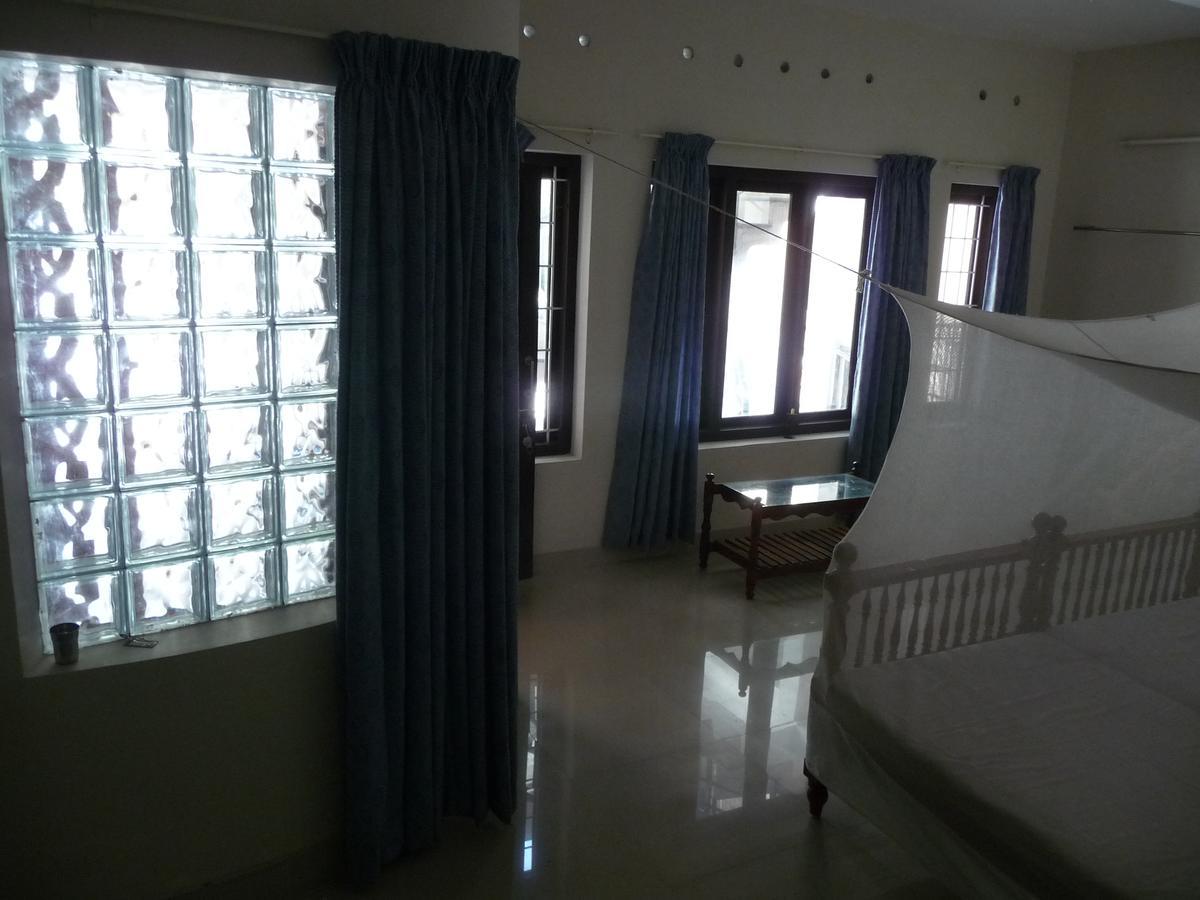 Hotel Peacock Kovalam Exterior foto